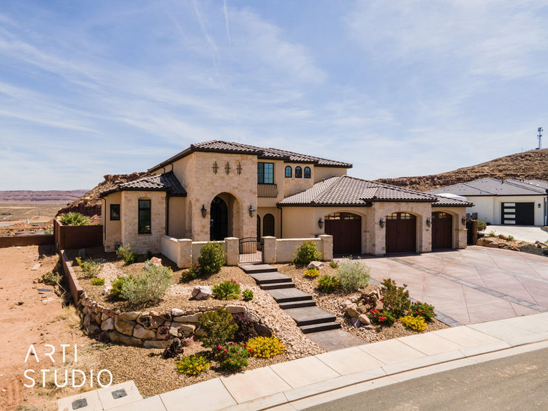 Desert Pointe 6 - custom home photo 3