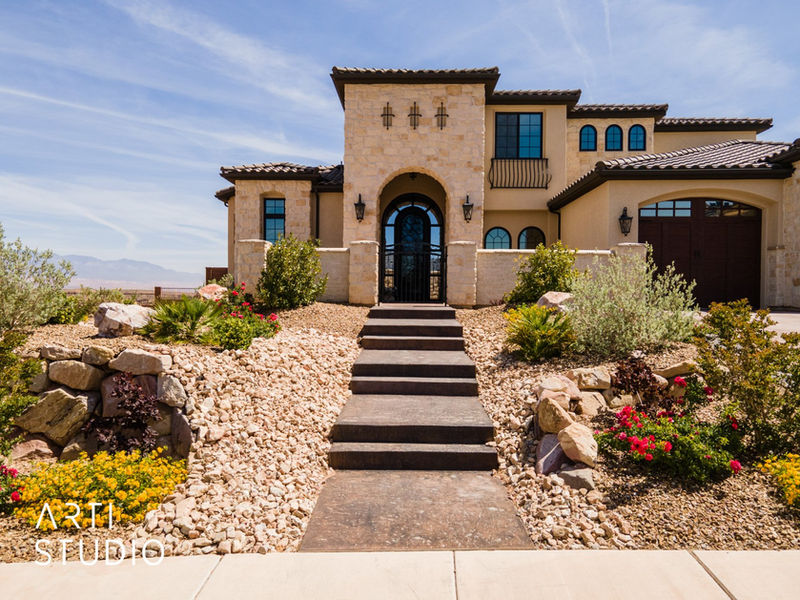 Desert Pointe 6 - custom home photo 2